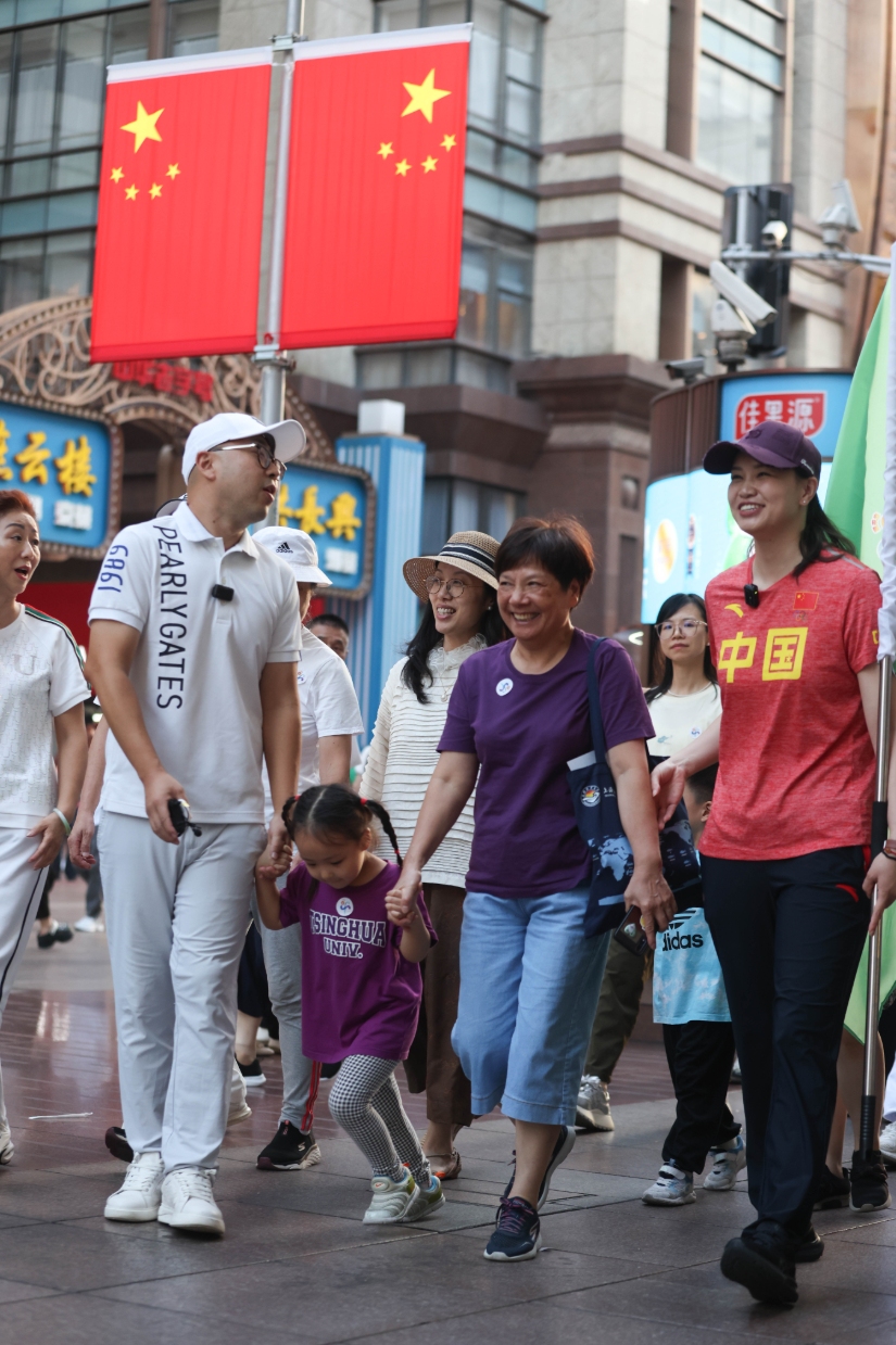 同堂的家庭, 环境友好, 进一步激发 同堂的家庭, 环境友好, 进一步激发