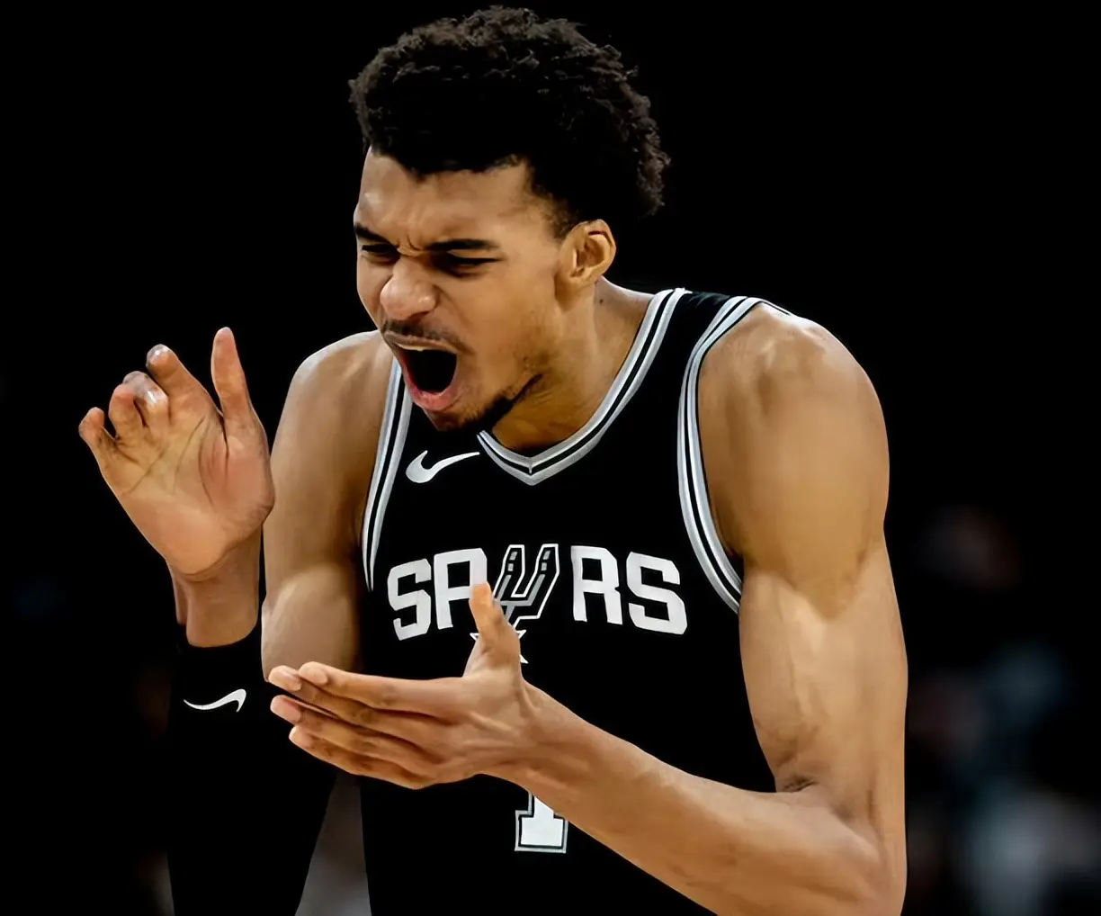 AA, 盖帽, 整整输了 AA, 盖帽, 整整输了